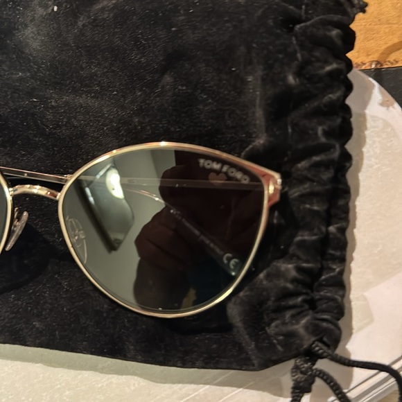 Tom Ford sunglasses no scratches